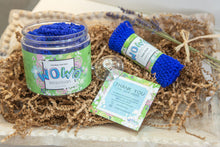 Load image into Gallery viewer, WOWO Gift Set contains a premium exfoliating mesh WOWO body scrubber in a canister and premium exfoliating mesh face WOWO in Clean Punch